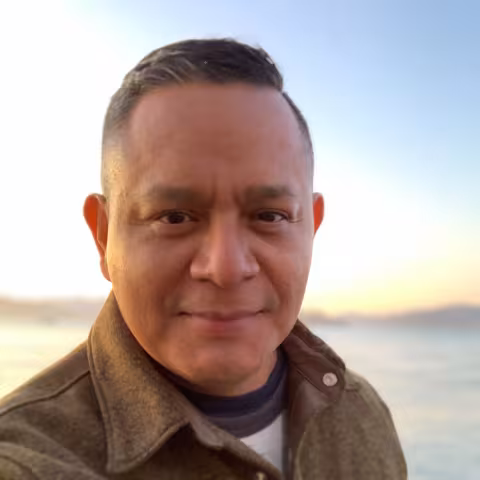 Mario Hernandez head shot